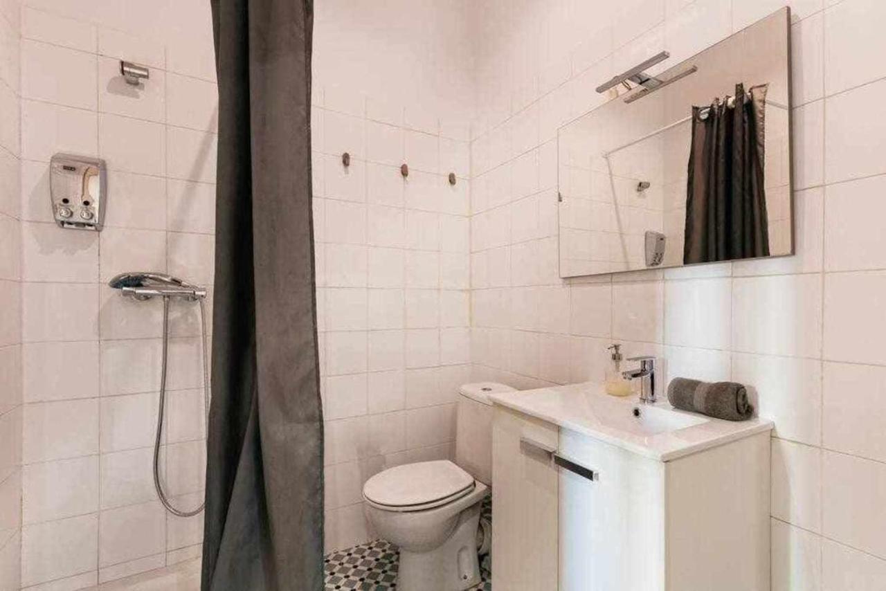 Cozy & Central Apartment 巴塞罗那 外观 照片